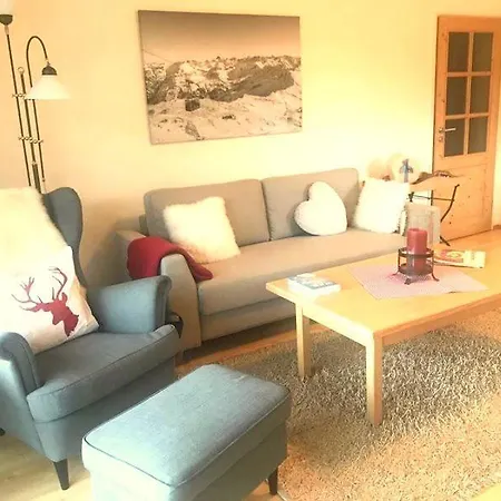 Wintertraum Im Allgau Alpine Und Deluxe Sonnenwinkel, 4 Sterne Klassifiziert, Wlan Gratis, Grosser Balkon Mit Bergsicht, Ruhig Und Doch Zentral Gelegen, Neu Renovierte Ferienwohnung Mit Separaten Schlafzimmer, Brotchenservice, Hunde Auf Anfrage, Park Appartement *